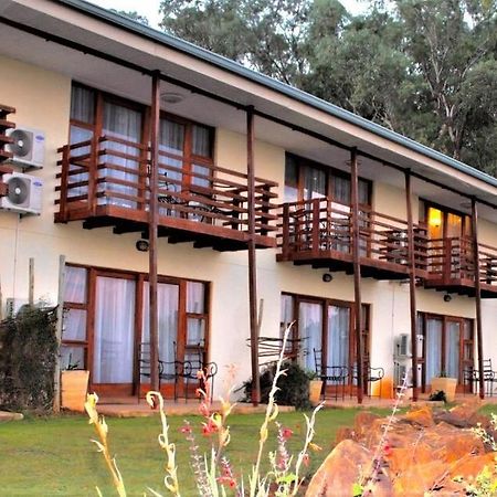 Sandford Park Country Hotel Бергвилль Экстерьер фото
