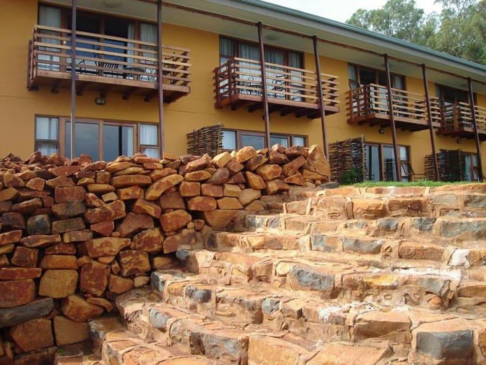 Sandford Park Country Hotel Бергвилль Экстерьер фото