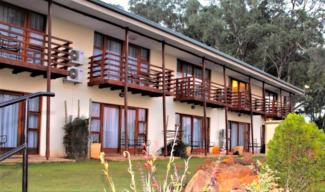 Sandford Park Country Hotel Бергвилль Экстерьер фото